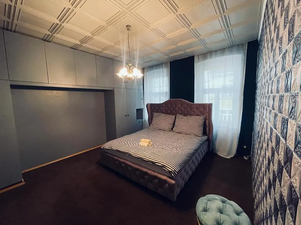 Jupiter Apartment فيينا 0*,  النمسا